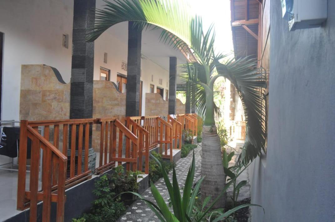 Bagoesfull Homestay Nusa Penida RedPartner Toyapakeh Exterior foto